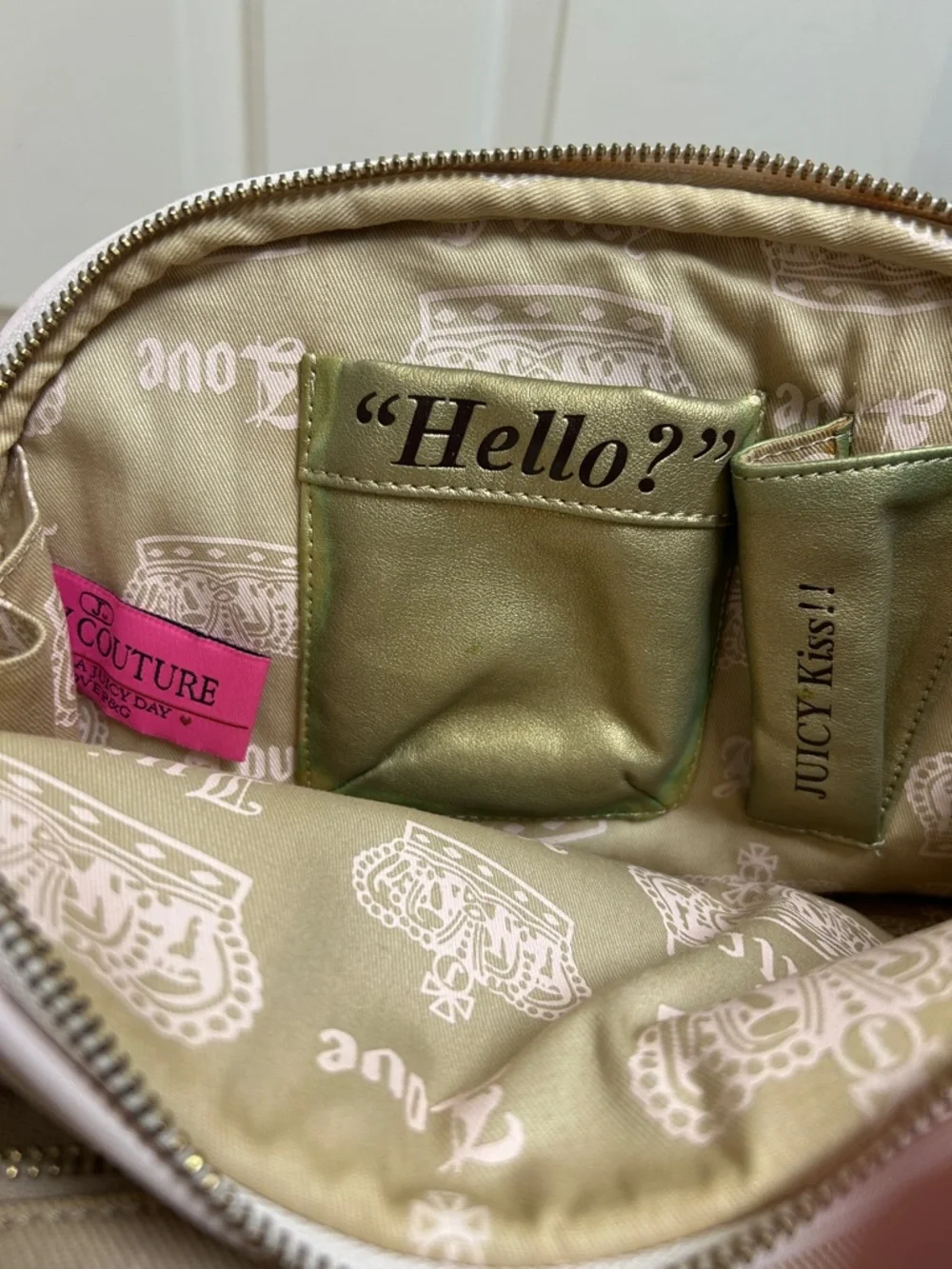 Juicy Couture Beige and Light Pink Dog Carrier Bag